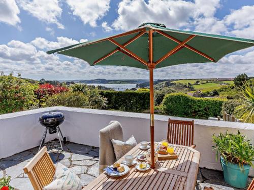 3 Bed in Saint Just in Roseland 81488