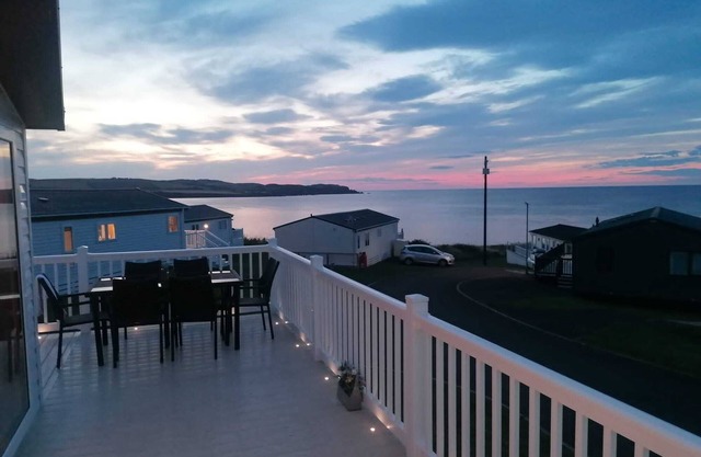 Lovely 3-Bed Lodge in Eyemouth with stunning views