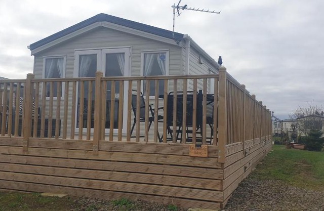 3 Bed New Lodge - 7 Lakes Country Park DN17