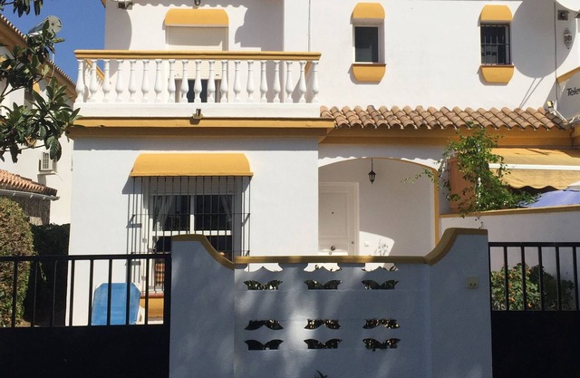 3 bedroom casita on golf course, communal pool