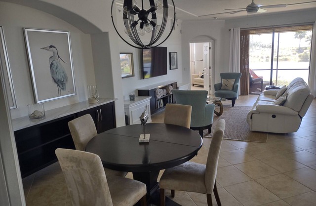 3 bedroom 2 bath Coach Home in Riverstrand Golf and Country club. Golf Included