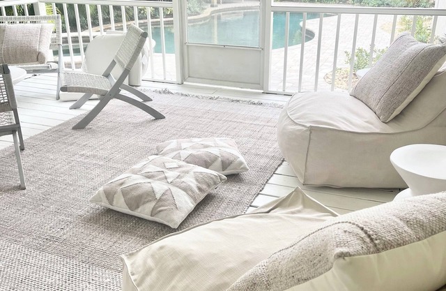 3 bedroom 2 bath private designer bungalow w/ pool walk to everything in St Pete