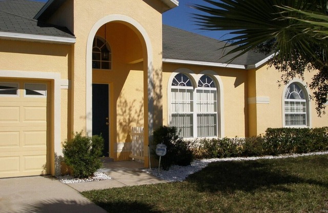 Luxury 3 Bedroom, 2 Bathroom, Lake View Villa