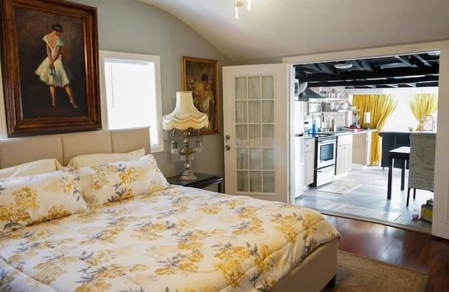 3 Bedroom 802389 by Houzlet