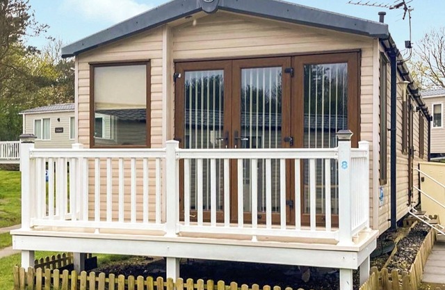 Family fun awaits on the stunning Berwick coastline, a truly perfect caravan retreat.