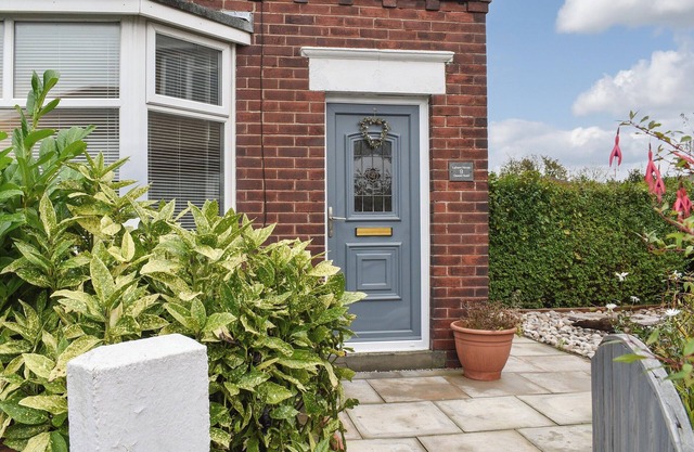 3 bedroom accommodation in Lytham St Annes