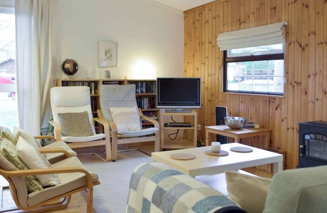 3 bedroom accommodation in Cenarth, near Newcastle Emlyn