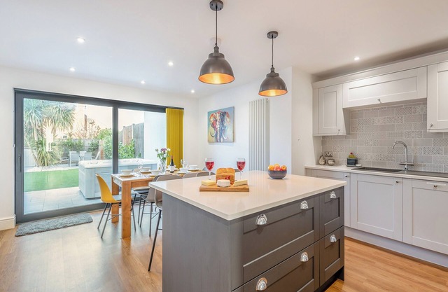 A stylish, contemporary property, perfect for families, small groups, and couples.