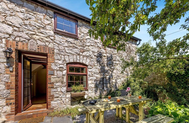 3 bedroom accommodation in Betws Yn Rhos