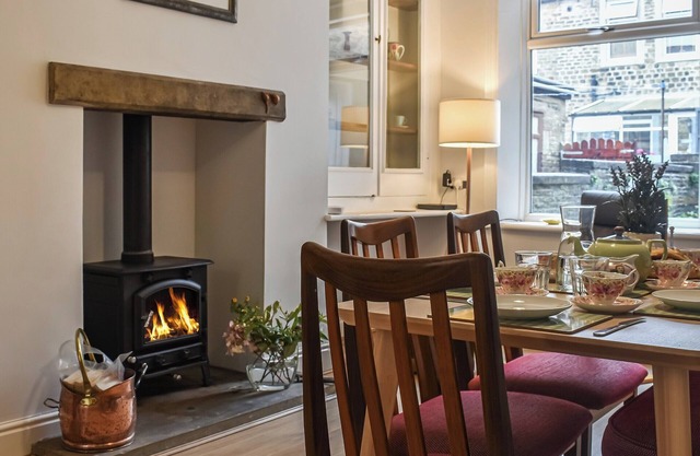 Lavender House is a newly refurbished three-bedroom Victorian Terrace with many original features.