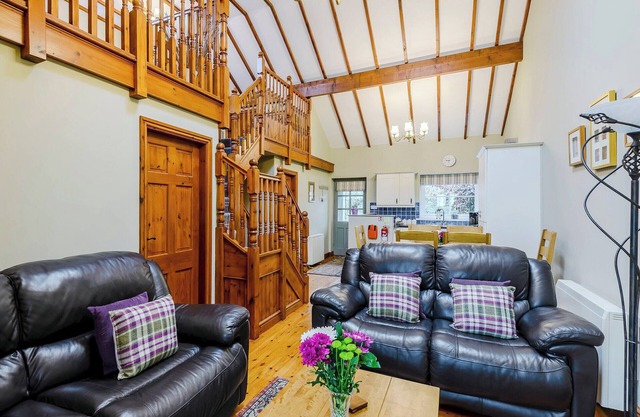 Comfortable and cosy three-bedroom stone cottage ideally situated with great access to North Wales.
