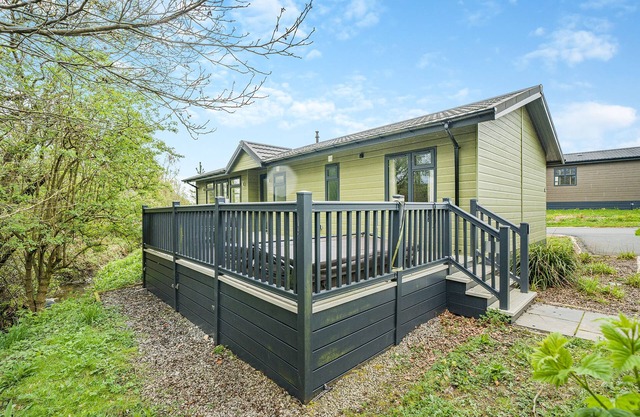 Nestled amongst the trees this luxurious lodge is ideal for a break with family or friends.
