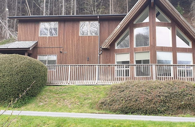 3 bedroom accommodation in Llangollen