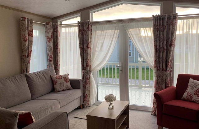 3 bedroom accommodation in St Austell
