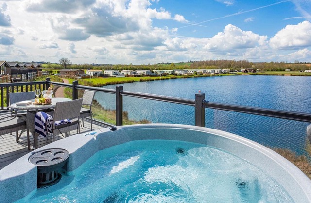3 bedroom accommodation in Tewkesbury