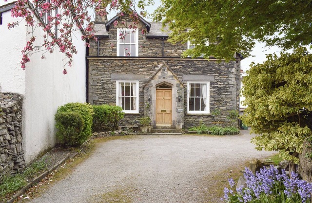 A beautiful Victorian fronted detached house in the very heart of Windermere.
