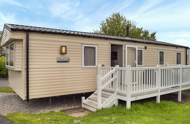 3 bedroom accommodation in Blackpool