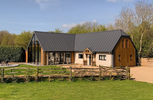 3 bedroom accommodation in Sutton Valence, near Maidstone
