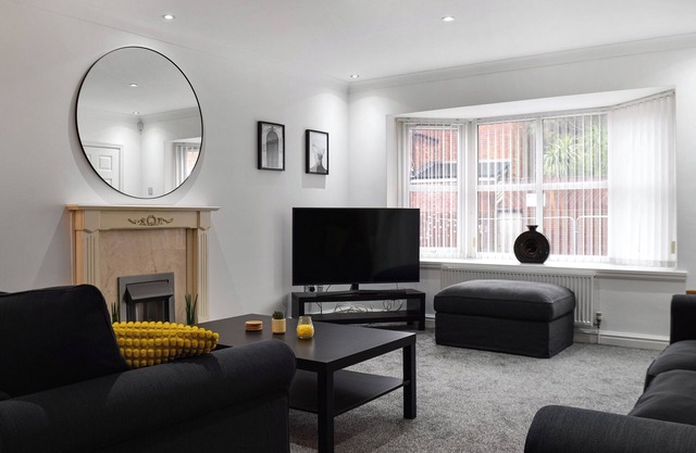 3 bedroom accommodation in Southport