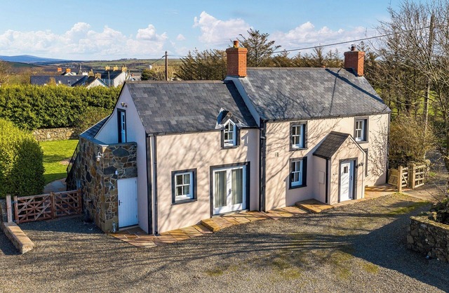 3 bedroom accommodation in Haverfordwest