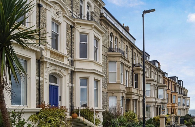 3 bedroom accommodation in Tynemouth
