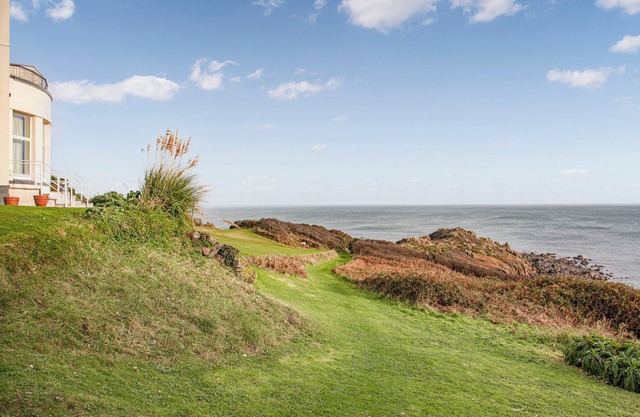3 bedroom accommodation in Coverack