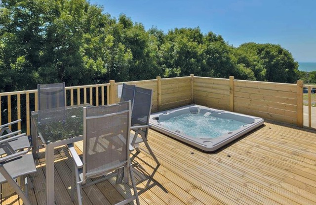 3 bedroom accommodation in Hastings