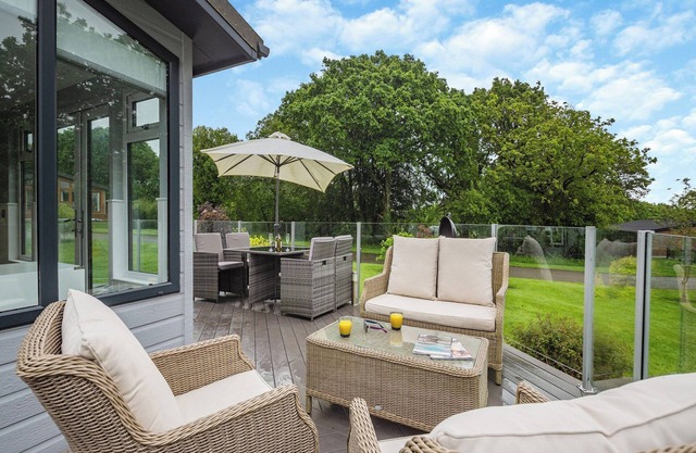 3 bedroom accommodation in Pwllheli