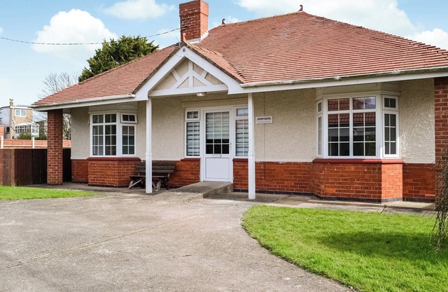 3 bedroom accommodation in St Leonards, near Skegness