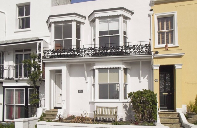 Logement de 3 chambres à Hastings