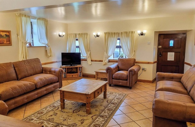 An ideal base for a family holiday located within a 10-minute drive from Alton Towers.
