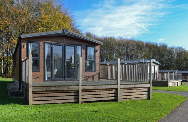 3 bedroom accommodation in Sewerby