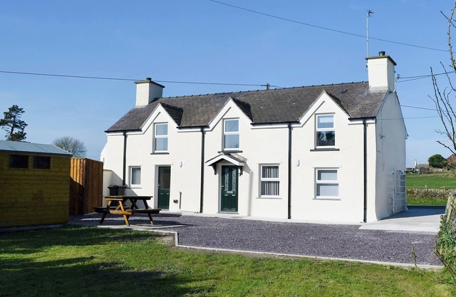 Hébergement de 3 chambres à Llaneilian, près d'Amlwch