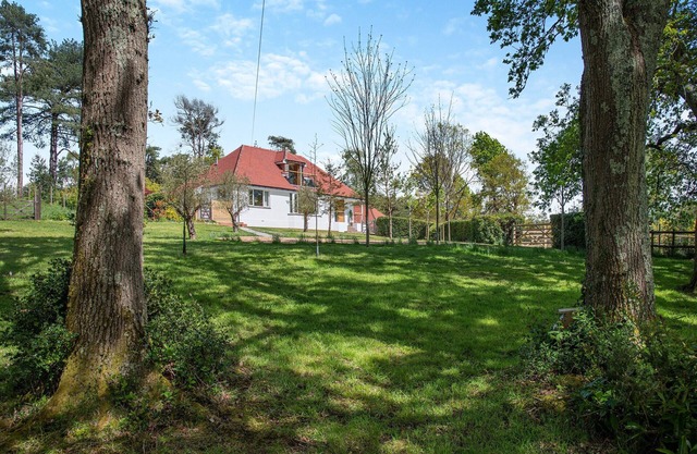 3 bedroom accommodation in Boldre