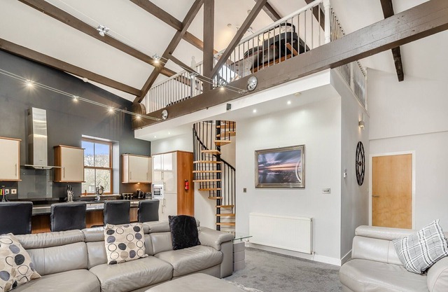 3 bedroom accommodation in Nelson