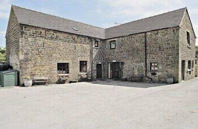 Logement de 3 chambres à Onecote