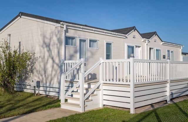 3 bedroom accommodation in Rhyl