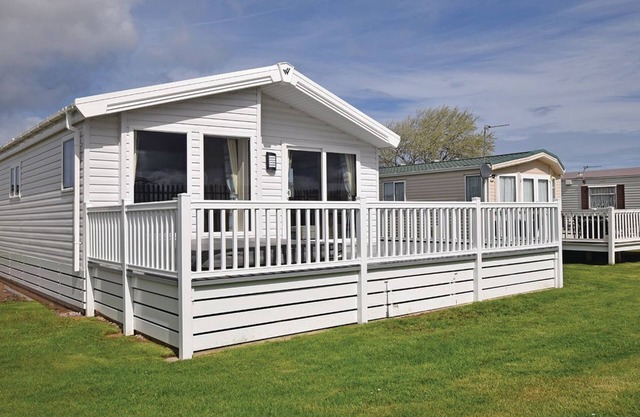 3 bedroom accommodation in Rhyl