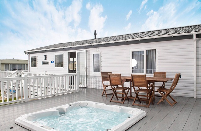 3 bedroom accommodation in Rhyl