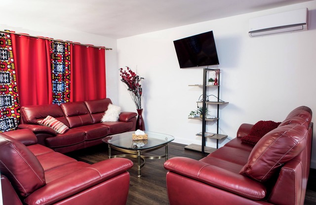 APPARTEMENT DE 3 CHAMBRES |TRAVAILLEURS/VOYAGEURS TOUT INCLUS | AU COEUR DE TOUT