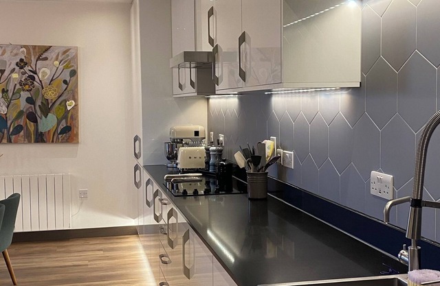 3-bedroom apartment in brilliant Watford with WiFi