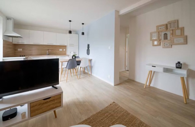 3-bedroom apartment with garden & veranda