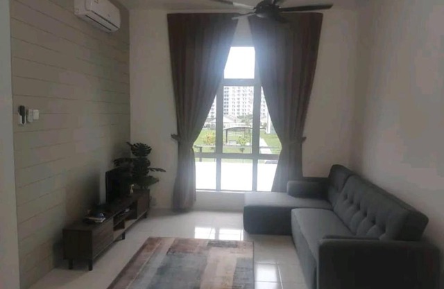 3 Bedroom Apartment with Pool and Beautiful View in Klebang, Ipoh