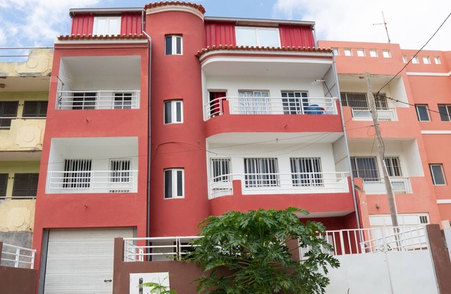 3 bedroom apt, near city center, Assomada - LCGR