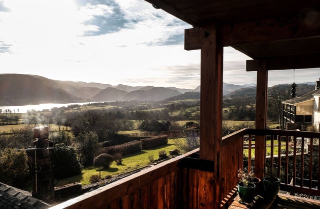 3 Bedroom Barn Conversion with Lovely View of Lake Ullswater