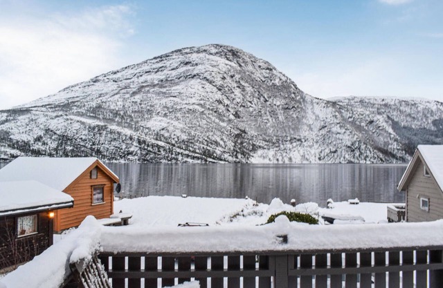 Belle maison de 3 chambres à Eikefjord