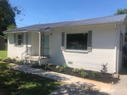 3 Bedroom Cozy Home Minutes From Tims Ford Lake