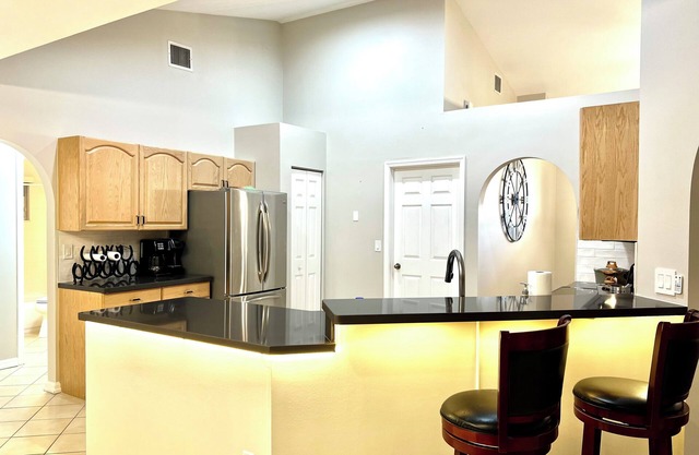 3-bedroom Equestrian house in beautiful Wellington with pool, jacuzzi