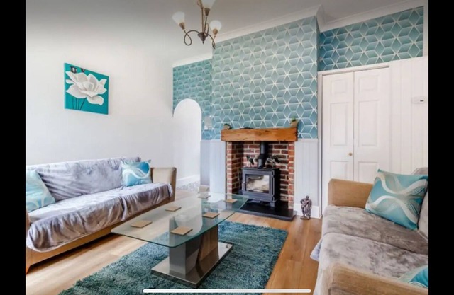 3 bedroom holiday cottage to rent In withernsea east coast