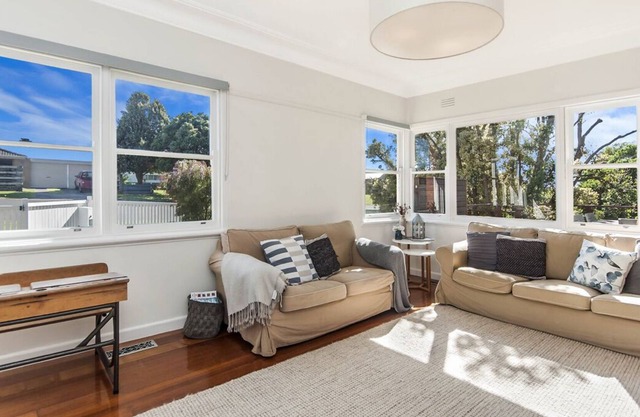 3 bedroom house close to beach